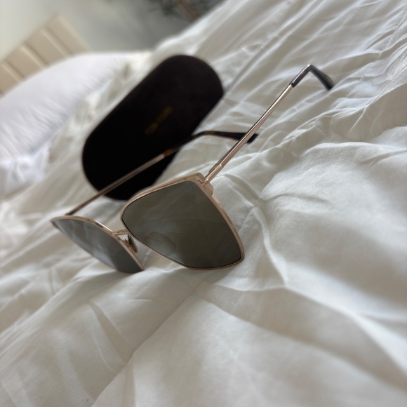 Authentic Tom Ford Cat Eye Sunglasses main image 5